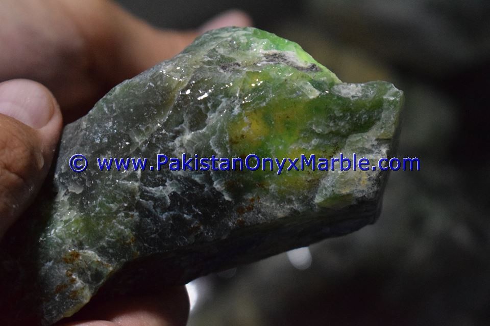 hydrogrossular garnet rough idocrase best quality aaa grade rough semipreious pakistan afghanistan mines-09