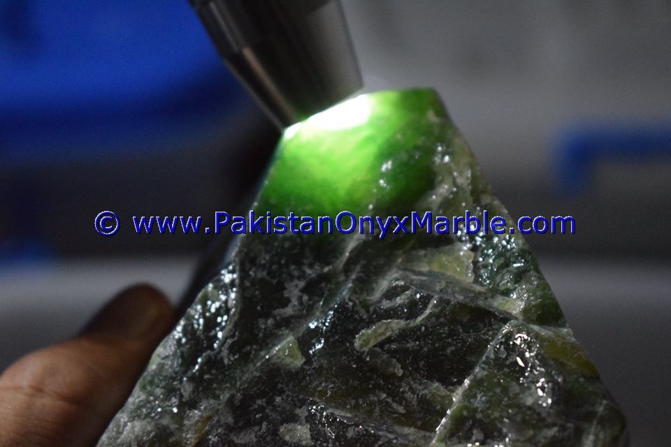 hydrogrossular garnet rough idocrase best quality aaa grade rough semipreious pakistan afghanistan mines-10