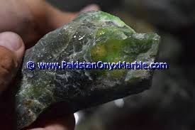 hydrogrossular garnet rough idocrase best quality aaa grade rough semipreious pakistan afghanistan mines-19