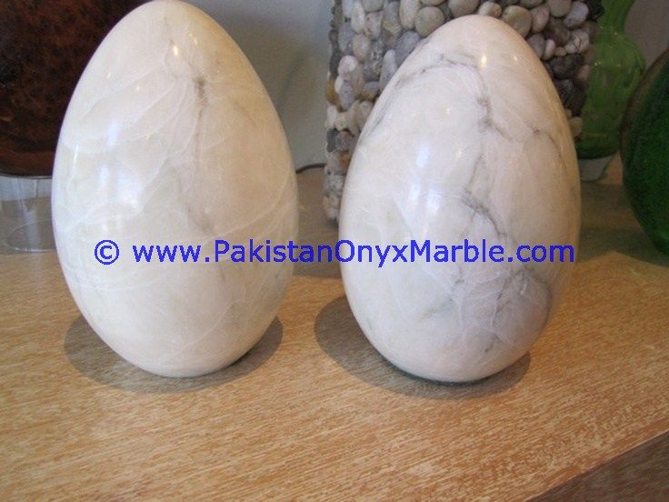 Verona sahara beige marble Hancarved Natural stone Egg-01