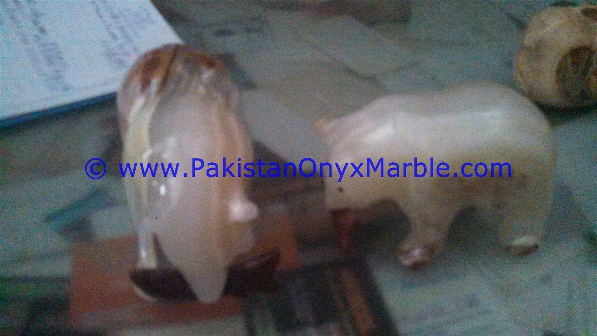 Onyx Carved Bear Statue-06