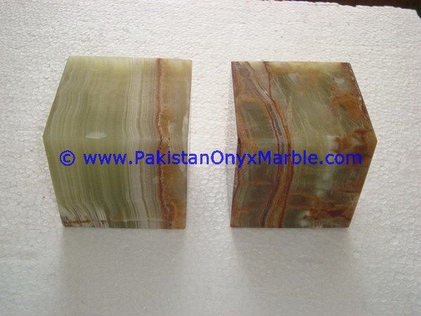 Onyx Bookends cube square-23