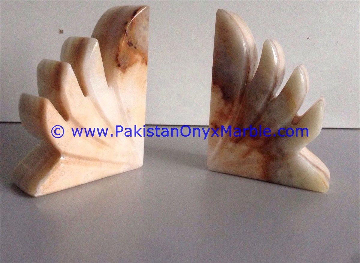 Onyx Bookends Shell Shaped-14