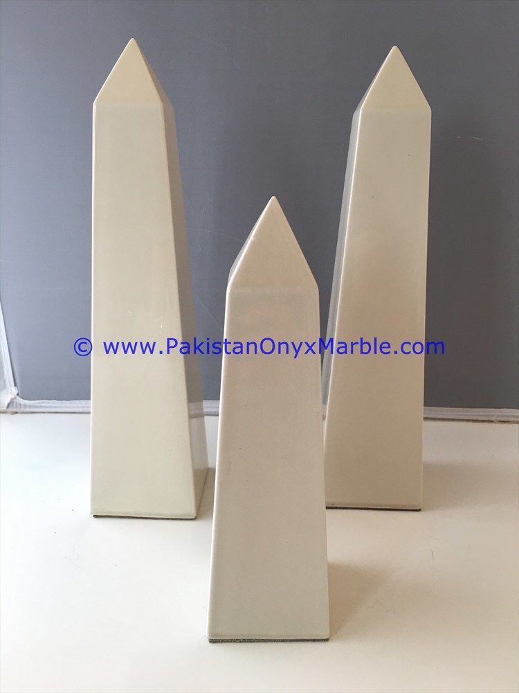 Verona Sahara Beige Marble Obelisk Handcrafted Statue-01