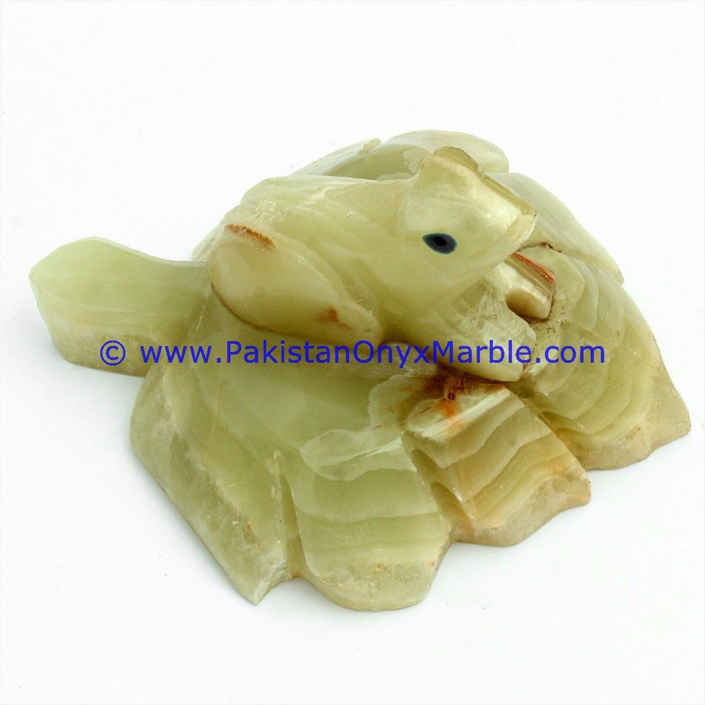 Onyx Carved onyx frog Statue-03