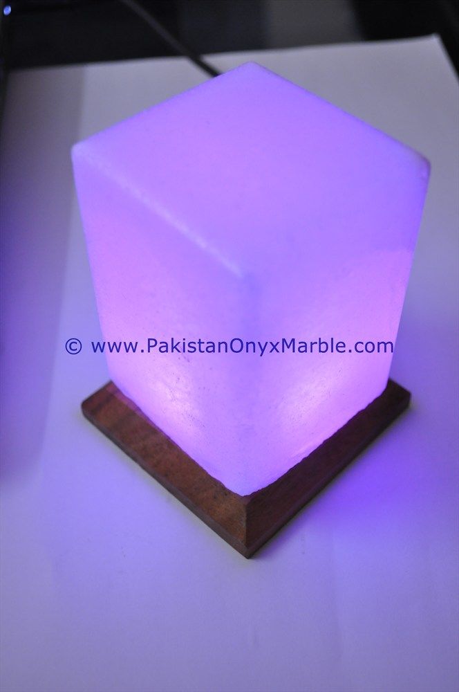 Himalayan USB cube square Salt Lmaps-04