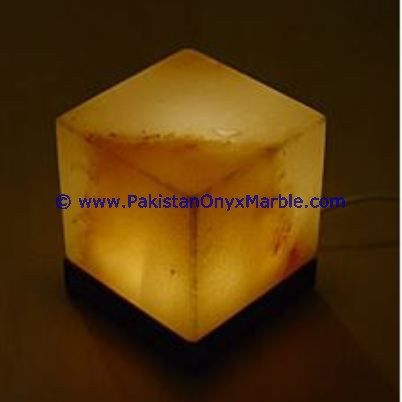 Himalayan USB cube square Salt Lmaps-17