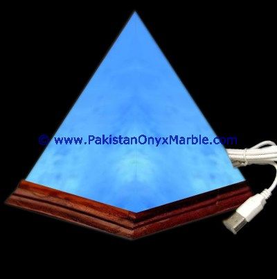Himalayan USB Pyramid Salt Lmaps-02