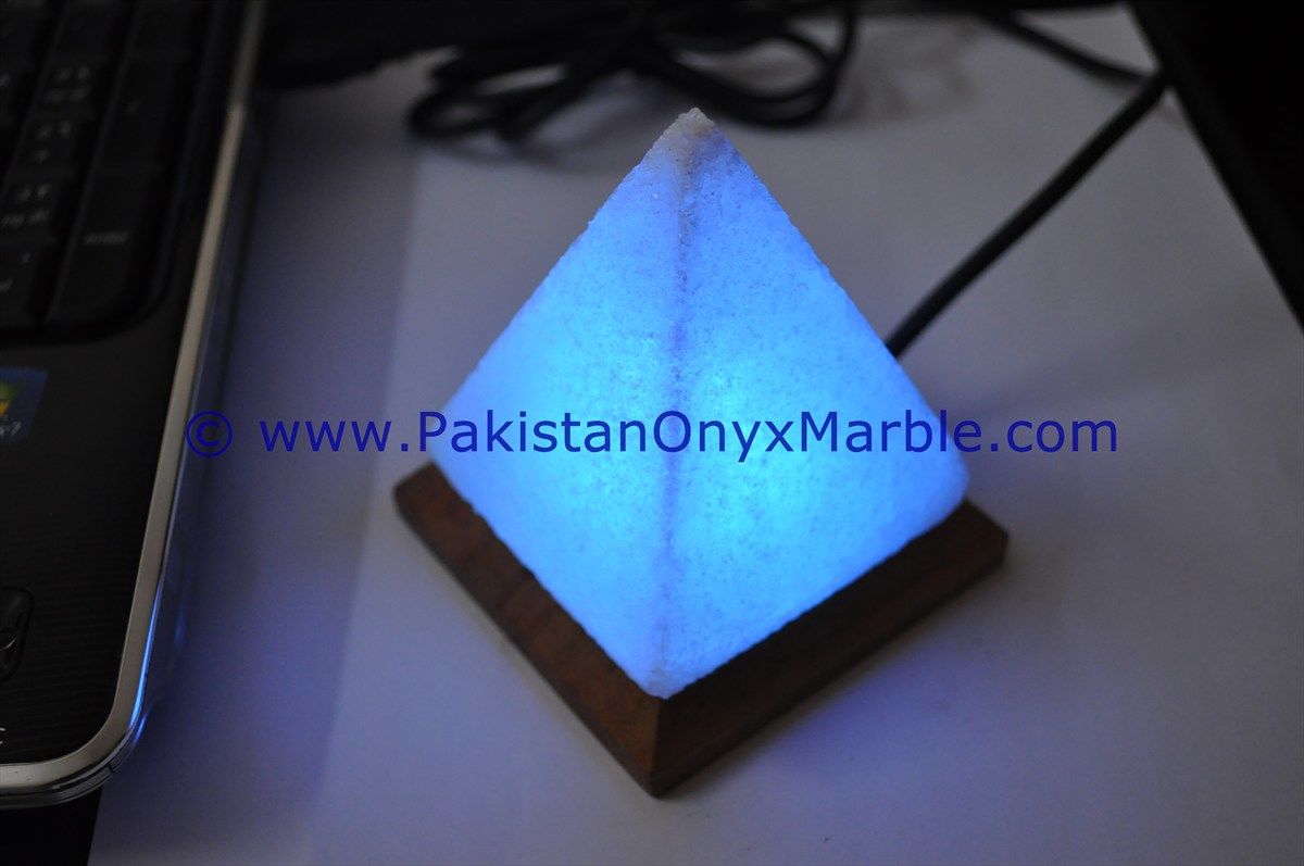 Himalayan USB Pyramid Salt Lmaps-03