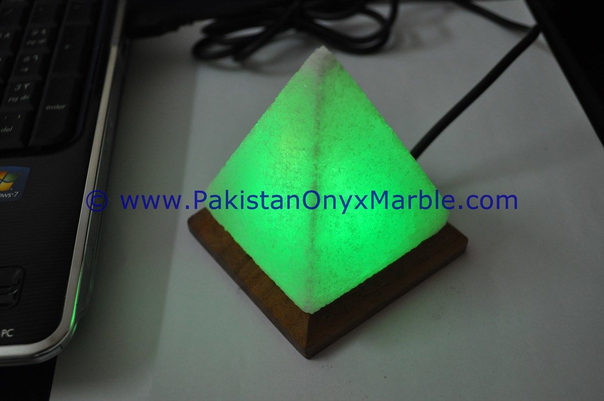 Himalayan USB Pyramid Salt Lmaps-08