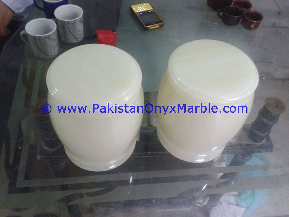 Onyx handcarved Ashes cremation white Onyx Urns-02