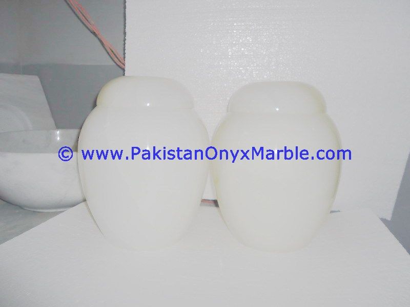 Onyx handcarved Ashes cremation white Onyx Urns-06