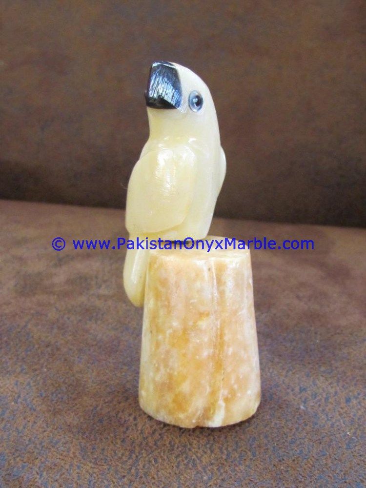 Onyx Carved Parrot Statue-01