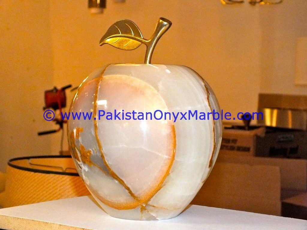 White Onyx Apples with Brass Stem Leaf handcarved-02