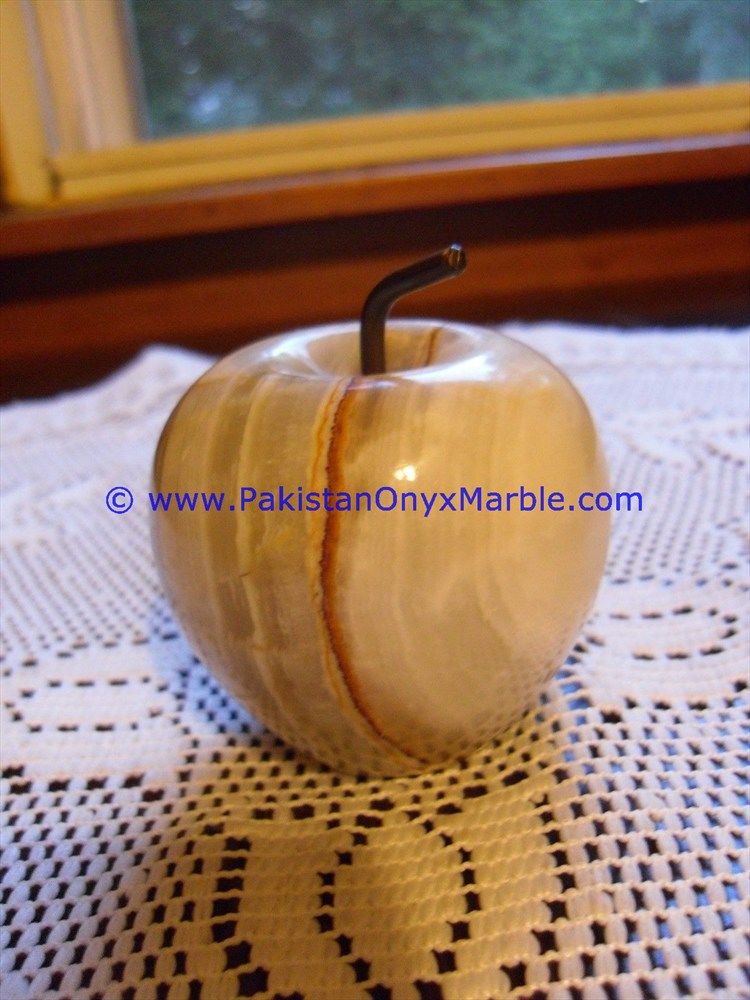 White Onyx Apples with Brass Stem Leaf handcarved-12