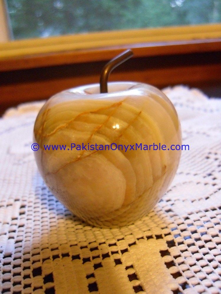 White Onyx Apples with Brass Stem Leaf handcarved-14