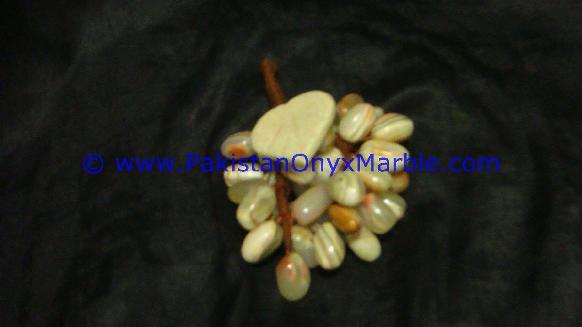 Onyx Grapes Bunches Cluster Handcarved-05