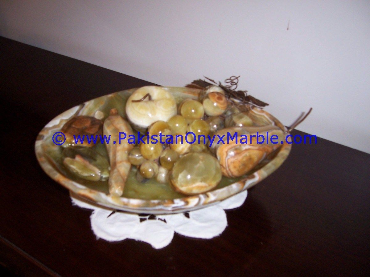 Onyx fruits Plates Dishes Trays With Fruits Apple , Grapes, Pear , Banana-05