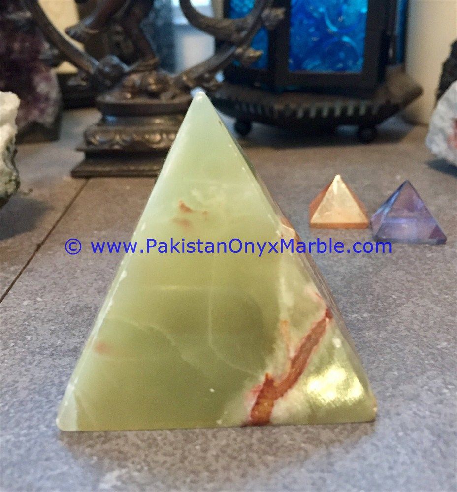  Dark Green Onyx Pyramids-04