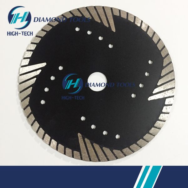 Turbo Diamond Saw Blade with triangle protective teeth for Granite and Concrete (2).jpg