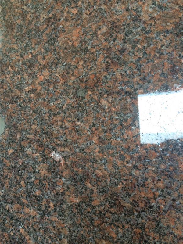 Dakota Mahogany granite 1-1.jpg
