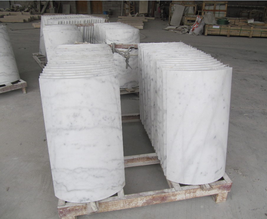 white marble column-02.png