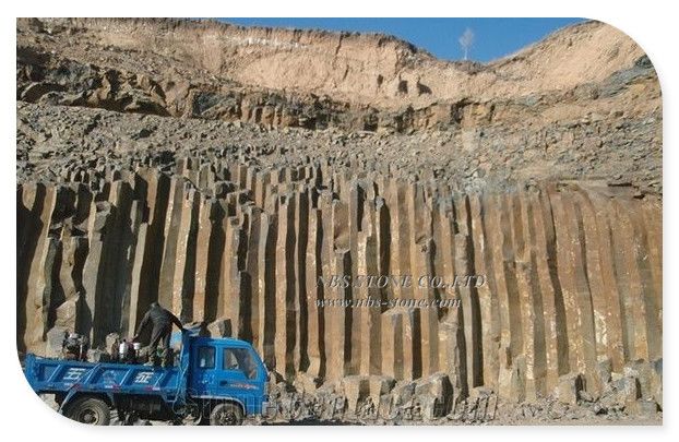 china-black-basalt-quarry-quarry1-2209B_副本.jpg