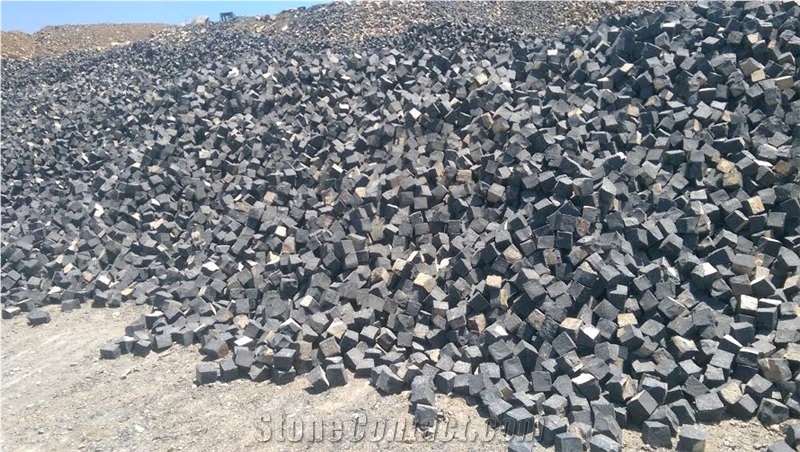 Aliaga Basalt Quarry- BASALT BLOCKS