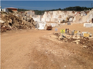 Bahar Beige Marble Bursa Quarry