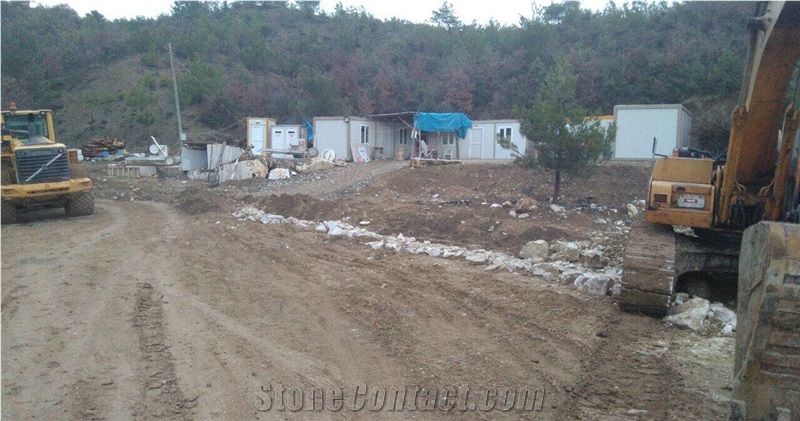 Yurt Group Ordu Beige Marble Quarry