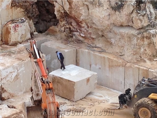 Albus Limestone Petrada Hum Quarry