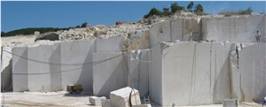 Vratza Limestone, Vratsa Crema Orientale Quarry