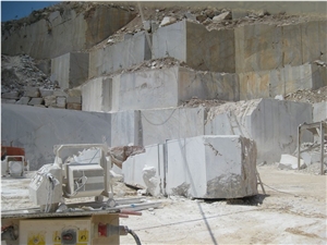 Corinthian Beige Marble Quarry