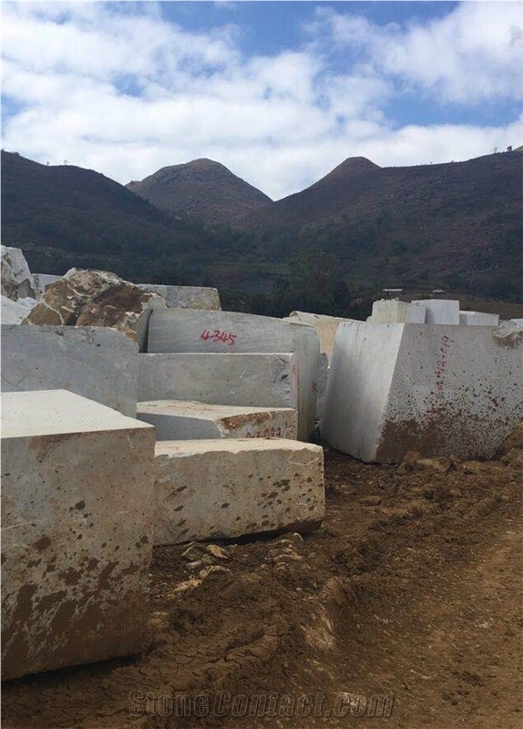 King/Well White Marble Quarry