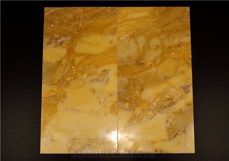 Cava Baulino- Giallo Siena Marble, Siena Gold, Yellow Siena Marble Quarry