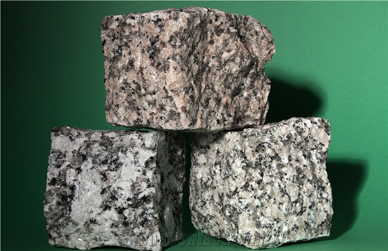 Crema Julia Granite Quarry- BOIVAO