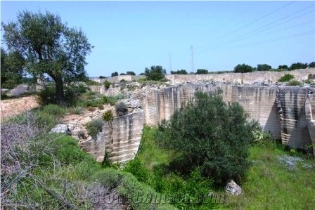 Pietra Carparo Gallipoli Quarry