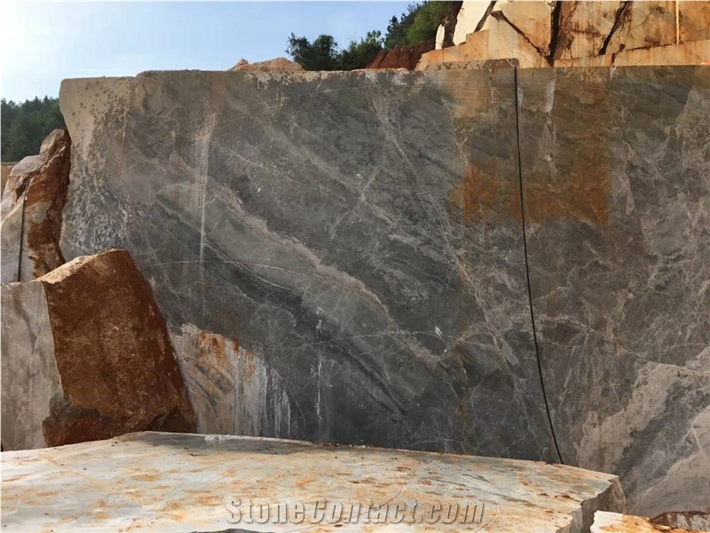 Silver Ermine Marble Quarry