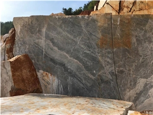 Silver Ermine Marble Quarry