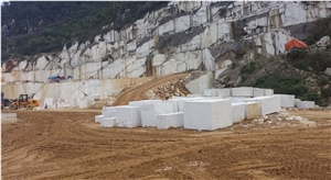 Bianco Assoluto Impeccabile Marble Quarry