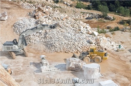 Cava Paine - Marmo Botticino Fiorito - Botticino Classico Marble Quarry