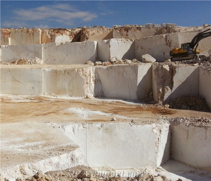 Wolf Grey Marble Quarry
