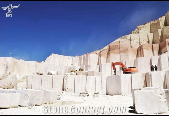 Morvarid Abade Marble Quarry