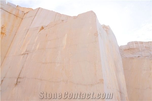 Ataija Cream Limestone,Vidraco Ataija Mix Limestone - Figueira Pedral Limestone Quarry