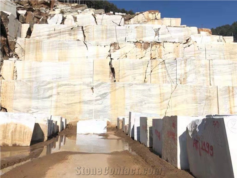 Thassos Crystallina Marble Quarry