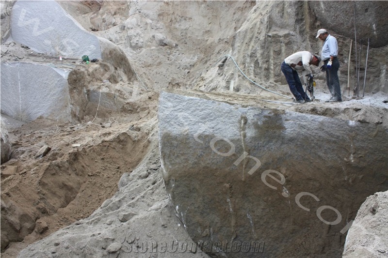Bergama Grey Granite Quarry