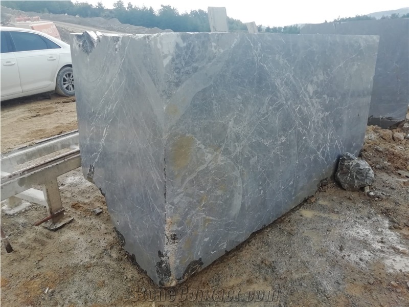 Trendy Grey Marble Quarry