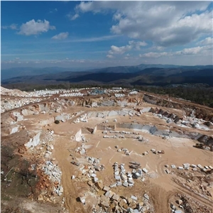 Amore Bianco Marble Quarry