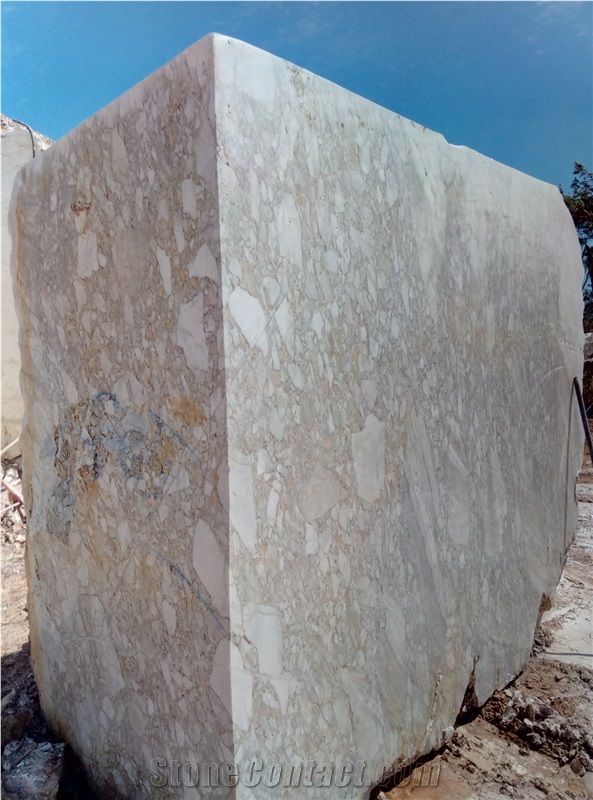 Calacatta Lagina Marble Quarry