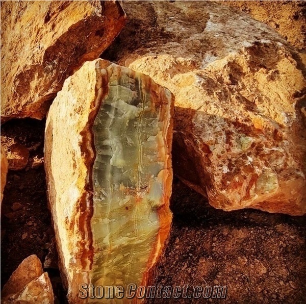 Bardsir Green Onyx - Kerman Green Onyx Quarry